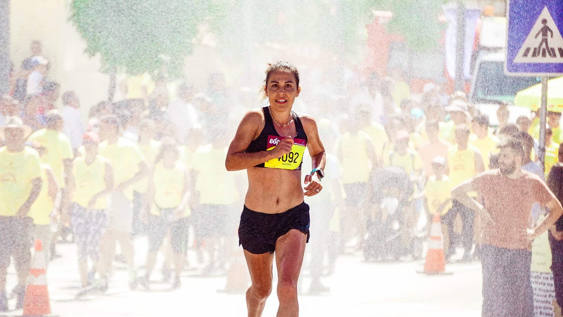Sport-Ereignisse online verfolgen woman running marathon, Sport-Ereignisse online verfolgen